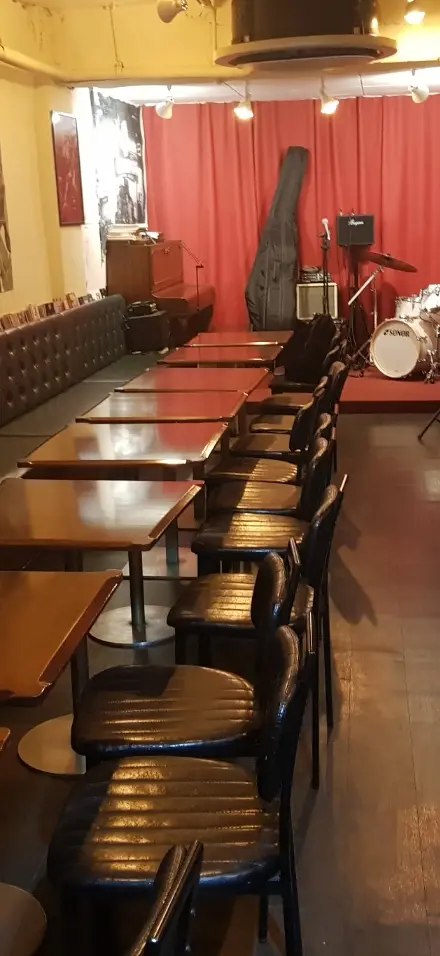 Oleo Jazz Pub Stage